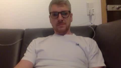 Snapshot of journey_112 chatting on April 2026 06:06:02 PM journey_112 online show from April 2026 06:06:02 PM