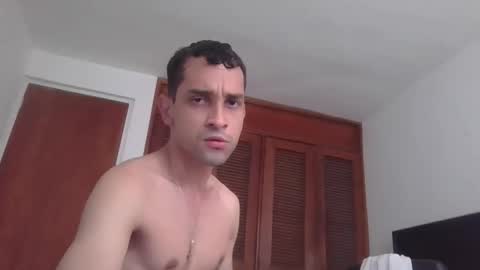 Snapshot of jovenvergonguapo09 chatting on November 2025 01:21:02 PM Van Helsing online show from November 2025 01:21:02 PM