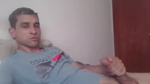 Snapshot of jovenvergonguapo09 chatting on November 2025 09:30:02 PM Van Helsing online show from November 2025 09:30:02 PM