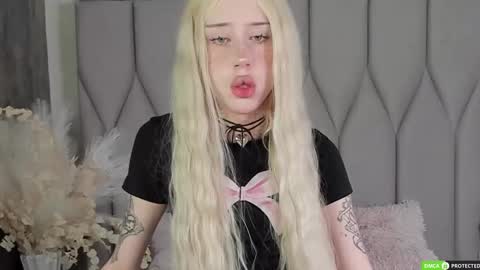 Snapshot of joybarker chatting on September 2025 09:30:01 AM Joy Barker online show from September 2025 09:30:01 AM