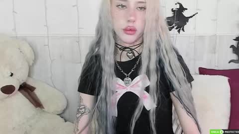 Snapshot of joybarker chatting on October 2025 08:48:02 AM Joy Barker online show from October 2025 08:48:02 AM