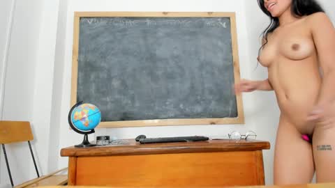 Snapshot of joyce_ena chatting on February 2025 03:18:02 PM Joyce online show from February 2025 03:18:02 PM