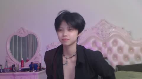 joycekay online show from April 2026 09:19:01 PM