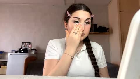 Emily online show from April 2026 02:34:02 PM