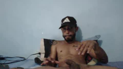 jpineda97 online show from May 2026 05:16:02 AM