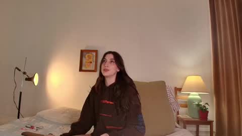 Snapshot of jsmine_ chatting on March 2026 11:33:01 PM Jsmine and sometimes Beaulooks online show from March 2026 11:33:01 PM