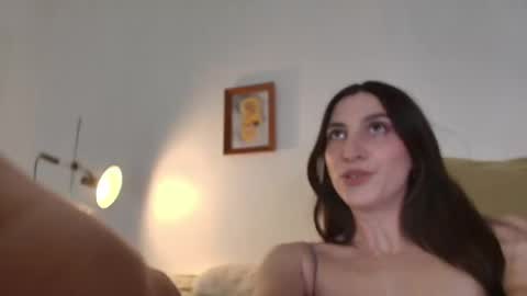 Snapshot of jsmine_ chatting on April 2026 11:46:02 PM Jsmine and sometimes Beaulooks online show from April 2026 11:46:02 PM