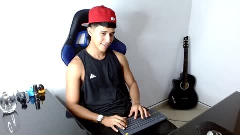 JuanDa online show from December 2024 02:10:01 AM