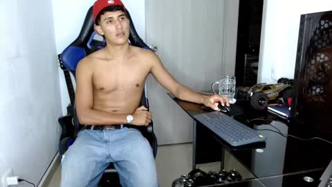 JuanDa online show from March 2025 07:57:01 AM