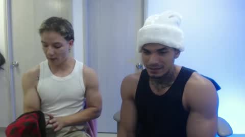 juan_gomez_1 online show from December 2024 11:28:02 PM