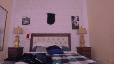 Snapshot of juan_lovers chatting on December 2024 01:07:02 PM J U A N L O V E R S online show from December 2024 01:07:02 PM