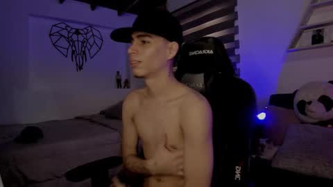 Snapshot of juan_posada1 chatting on February 2026 08:36:01 PM Juan Posada online show from February 2026 08:36:01 PM