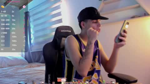 Snapshot of juan_posada1 chatting on February 2026 03:24:02 PM Juan Posada online show from February 2026 03:24:02 PM