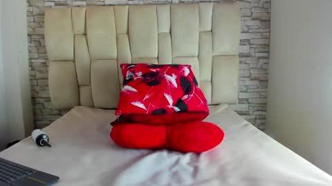 JUAN online show from January 2025 04:47:01 PM