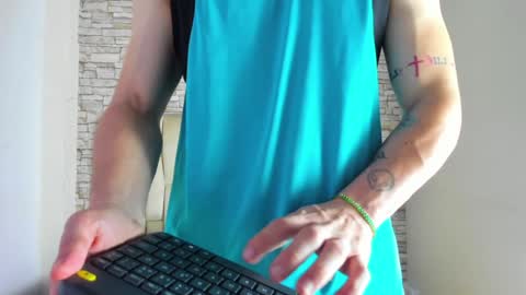 JUAN online show from January 2025 12:43:01 PM