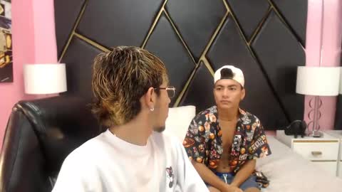 juan_saul1 online show from April 2026 10:36:01 AM