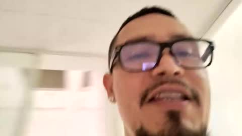 Snapshot of juanchis_24 chatting on October 2025 12:02:02 PM juanchis_24 online show from October 2025 12:02:02 PM