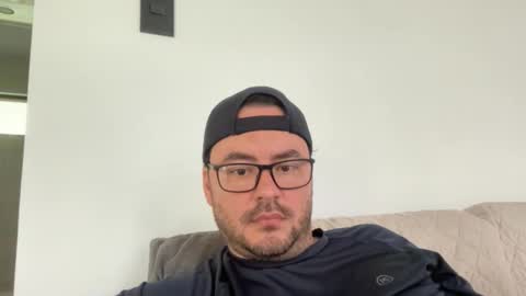 juanchom online show from October 2025 02:28:02 PM