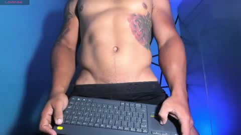 independent model online show from May 2026 07:00:01 PM