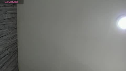 Snapshot of juandiamonds chatting on April 2026 12:14:01 PM Juan David online show from April 2026 12:14:01 PM