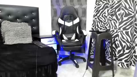 Juan Diego Uribe online show from February 2025 11:42:01 PM