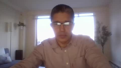 juanearth1 online show from February 2026 10:27:02 PM