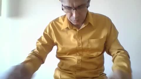 Snapshot of juanearth1 chatting on March 2026 09:40:02 PM juanearth1 online show from March 2026 09:40:02 PM