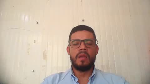 Snapshot of juanfe_style chatting on October 2025 06:19:01 PM juanfe_style online show from October 2025 06:19:01 PM