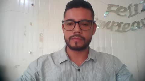 Snapshot of juanfe_style chatting on December 2025 04:01:01 PM juanfe_style online show from December 2025 04:01:01 PM