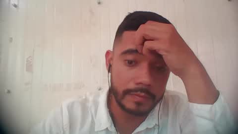 Snapshot of juanfe_style chatting on May 2026 08:28:02 PM juanfe_style online show from May 2026 08:28:02 PM