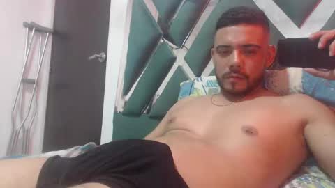 Snapshot of juanfe_style chatting on May 2026 09:01:02 PM juanfe_style online show from May 2026 09:01:02 PM