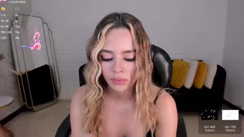 Snapshot of juanitaclay chatting on February 2025 06:30:01 PM Juanita Clay online show from February 2025 06:30:01 PM