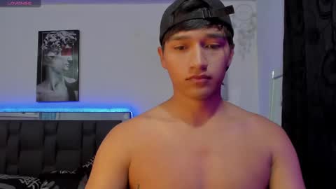 Snapshot of juanjo_ferrari chatting on October 2025 02:50:02 AM juanjo ferrari online show from October 2025 02:50:02 AM