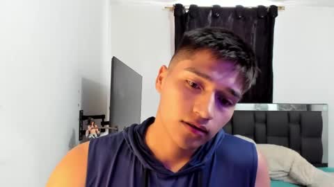 juanjo ferrari online show from April 2026 09:12:02 PM