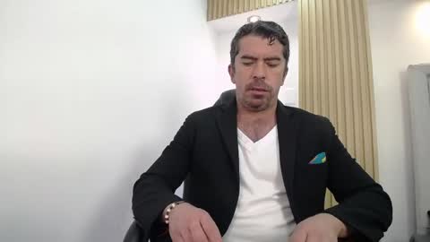 Juan k online show from May 2026 01:16:02 PM