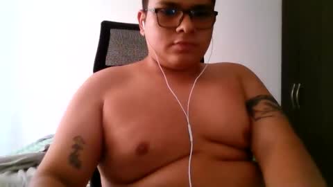 Snapshot of juanmayorga700 chatting on April 2026 07:14:01 PM JUAN online show from April 2026 07:14:01 PM
