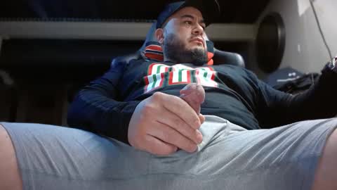 juannezln online show from March 2025 06:08:02 PM