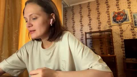 Snapshot of juderoering chatting on February 2026 06:45:01 AM Lulu online show from February 2026 06:45:01 AM