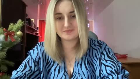 Snapshot of judevalenti chatting on January 2025 09:18:01 AM JudeValenti online show from January 2025 09:18:01 AM