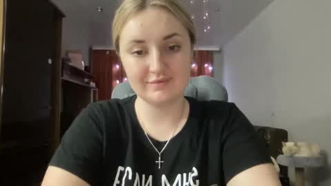 Snapshot of judevalenti chatting on February 2025 08:52:02 PM JudeValenti online show from February 2025 08:52:02 PM