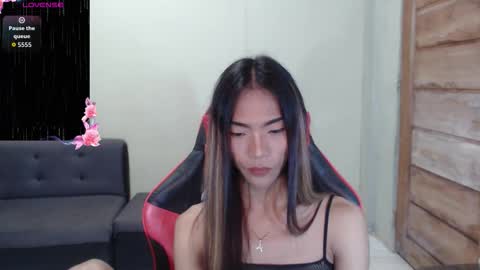 Ellah online show from September 2025 08:56:01 PM