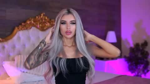 Jessye online show from October 2025 08:07:02 PM