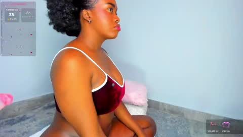 Snapshot of juicy_sky chatting on May 2026 09:59:02 AM Your Paradise online show from May 2026 09:59:02 AM