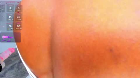 Snapshot of juicy_sky chatting on May 2026 07:36:02 AM Your Paradise online show from May 2026 07:36:02 AM