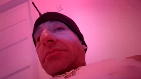 juicystraw online show from December 2025 01:32:02 AM