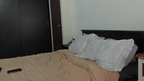 Andry but call me yulieth online show from February 2025 09:18:01 PM