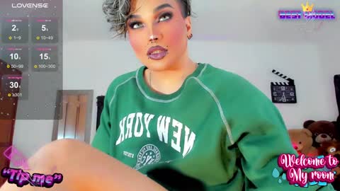 Snapshot of jujubee_lander chatting on December 2024 06:02:02 PM Jujubee online show from December 2024 06:02:02 PM