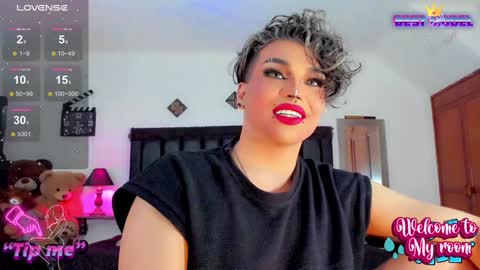 Snapshot of jujubee_lander chatting on January 2025 04:20:01 PM Jujubee online show from January 2025 04:20:01 PM