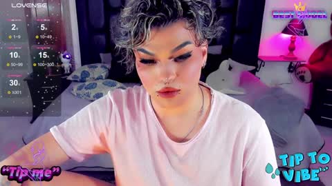 Snapshot of jujubee_lander chatting on January 2025 09:39:02 PM Jujubee online show from January 2025 09:39:02 PM