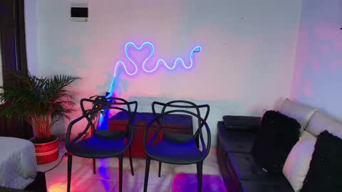 Jules and Gia online show from January 2025 12:30:01 PM